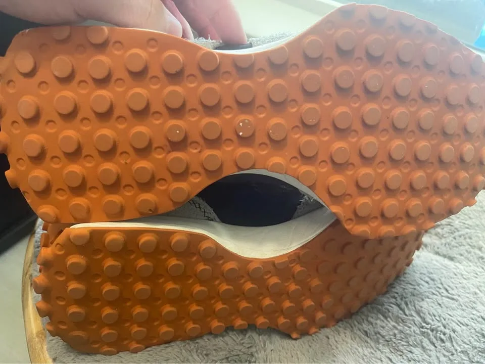 New balance 327 woman size 9 image indicator(4)