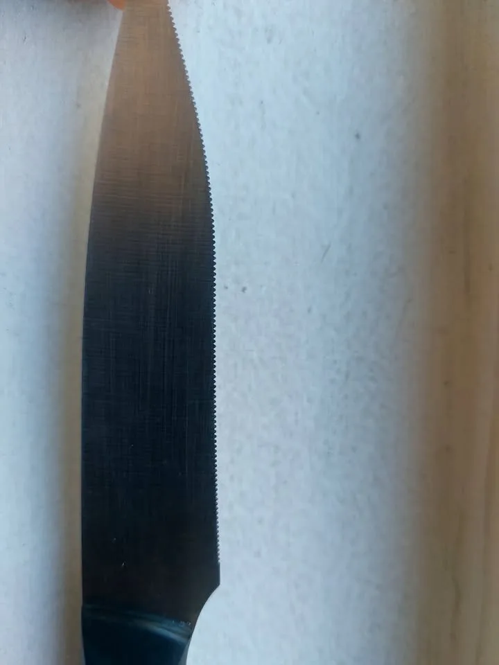 Zwilling J.A. Henckels 3-Piece Serrated Knife Set image indicator(4)