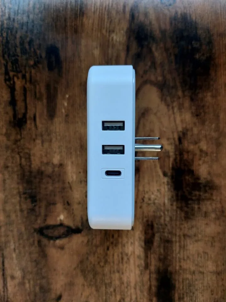 Power Bars with USB, 90° Plug, Surge Protection image indicator(8)