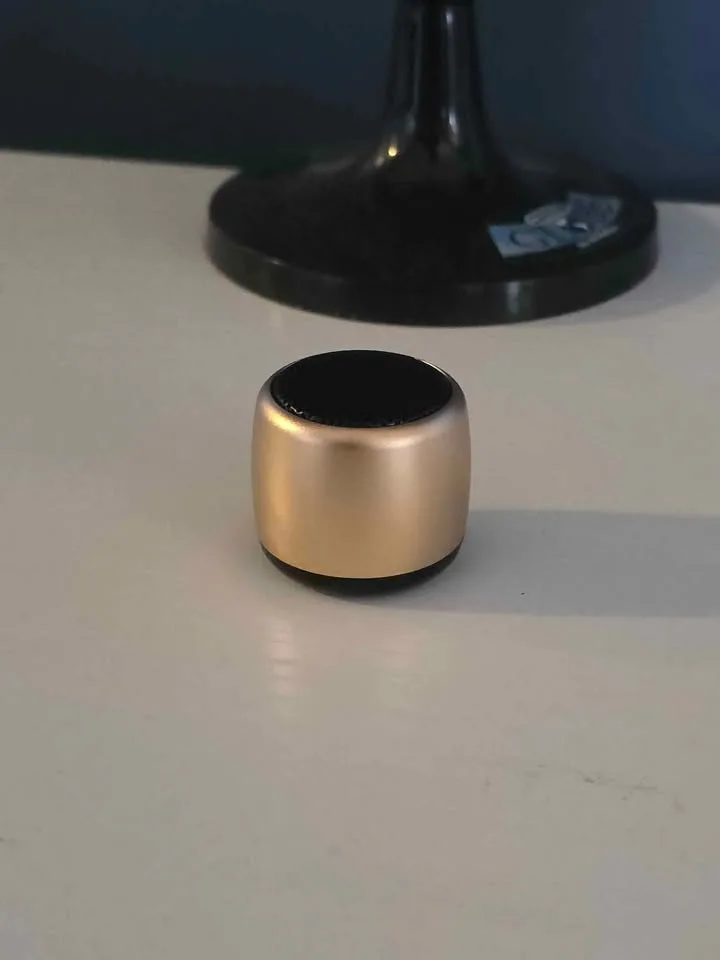 Mini Bluetooth Speaker – Gold Aluminum, Big Sound image indicator(6)