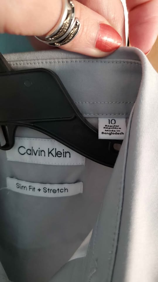 Calvin Klein Boys Shirt Size 10 - Light Grey - photo 3