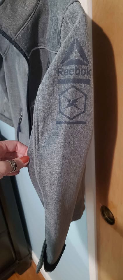 Reebok Jacket Boys Size 7 - Fleece inside - Grey - photo 4