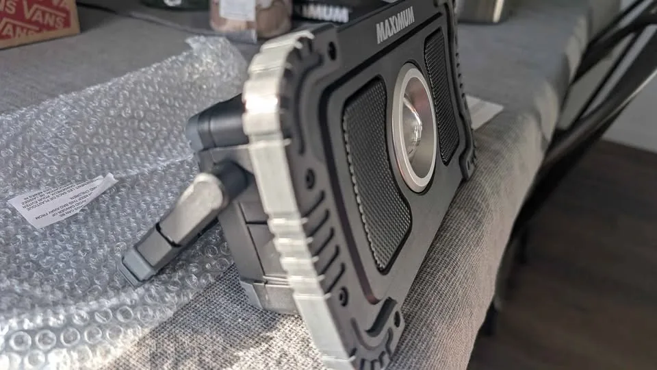 Maximum Rechargeable Bluetooth Speaker Work Light image indicator(4)