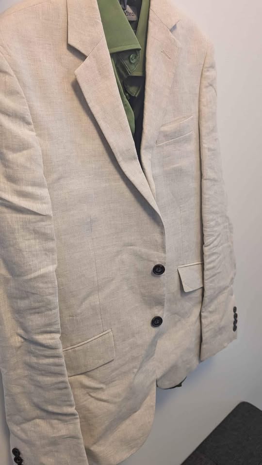 Le Château blazer and shirt - photo 3