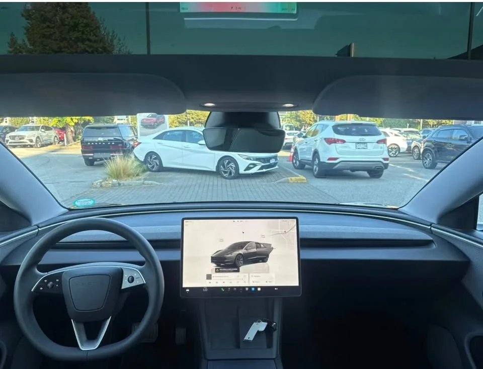 2024 Tesla Model 3 RWD | NO ACCIDENTS | NEW REDESIGN FOR MY2024 image indicator(2)