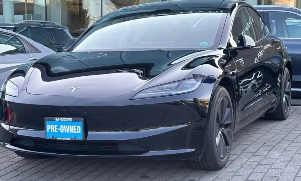 2024 Tesla Model 3 RWD | NO ACCIDENTS | NEW REDESIGN FOR MY2024 image indicator(6)