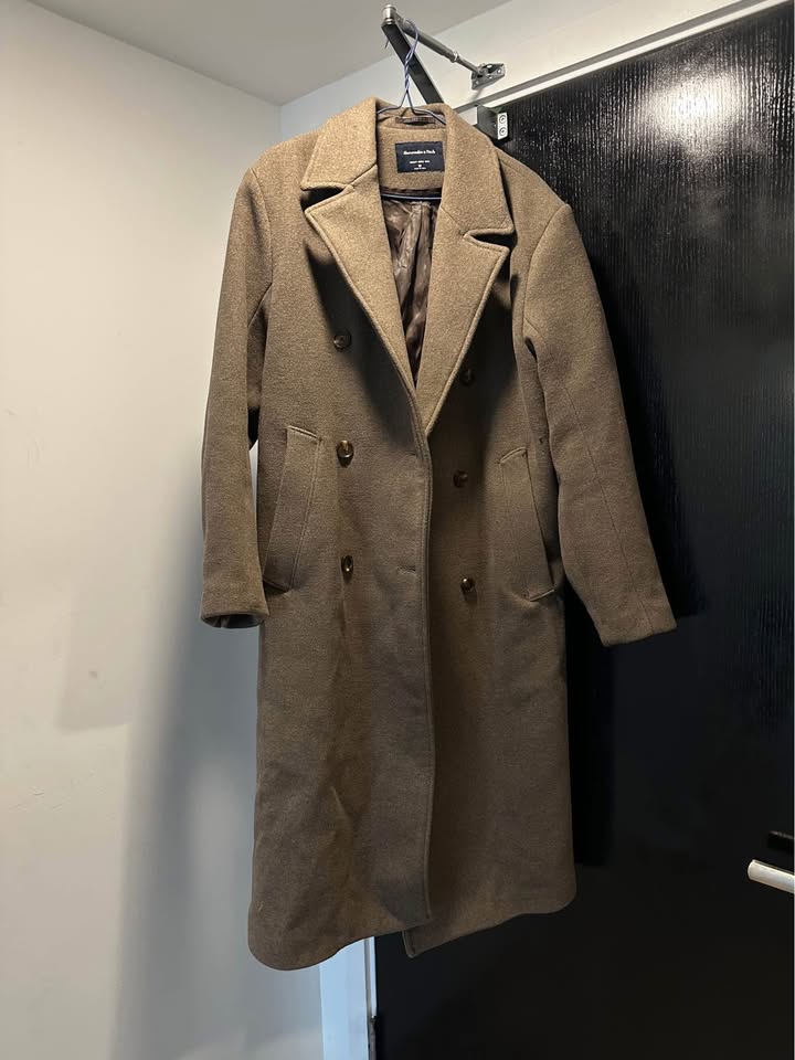 Double-Breasted Wool-Blend Coat - photo 3
