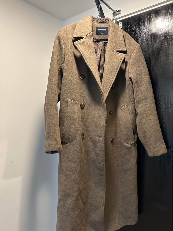 Double-Breasted Wool-Blend Coat - photo 4