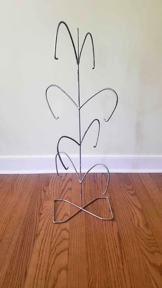 Metal Display Stand - Jewelry Display, Craft Displays