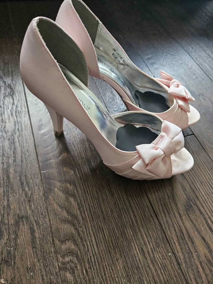 David's Bridal Heel - photo 2