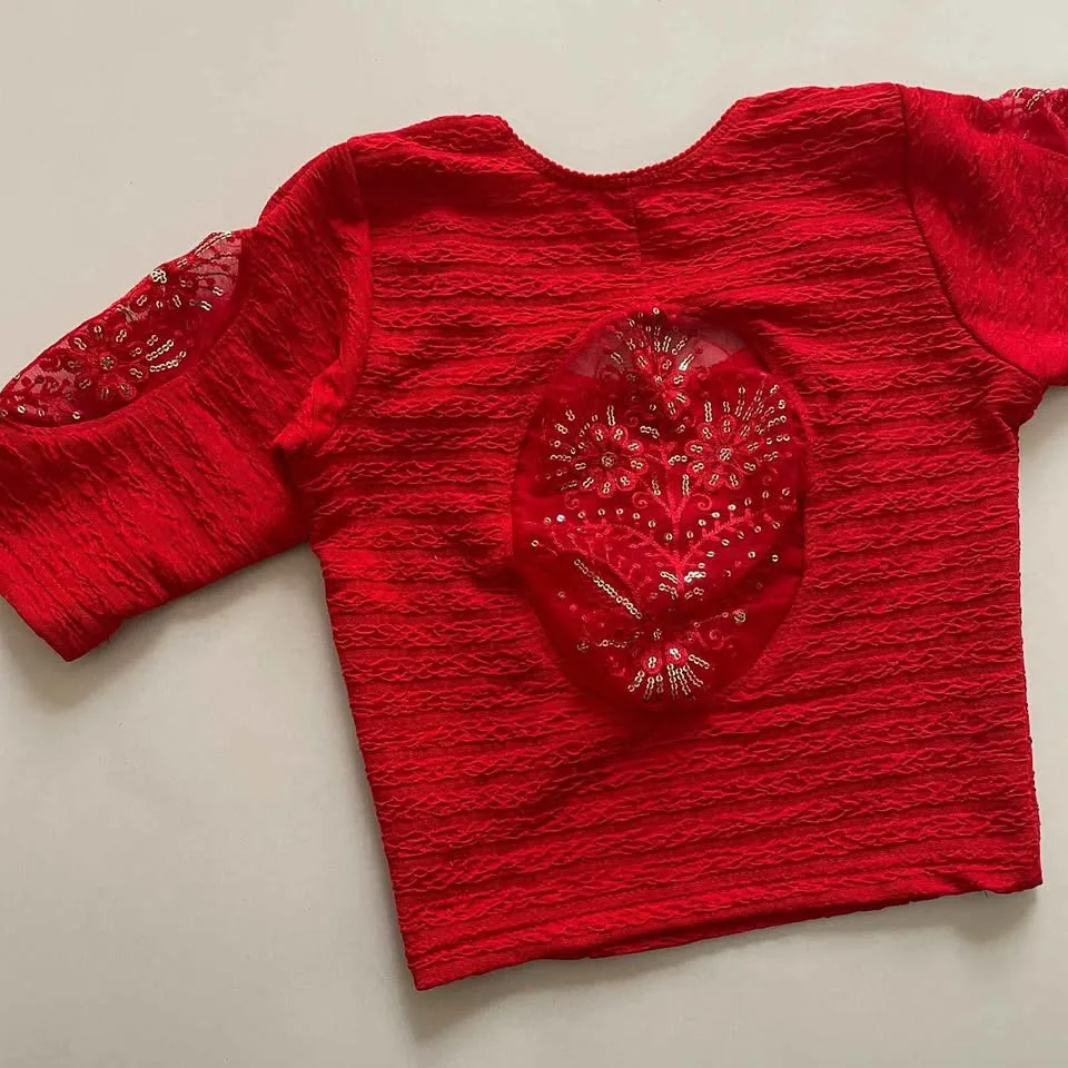 Stretchable blouse image indicator(9)