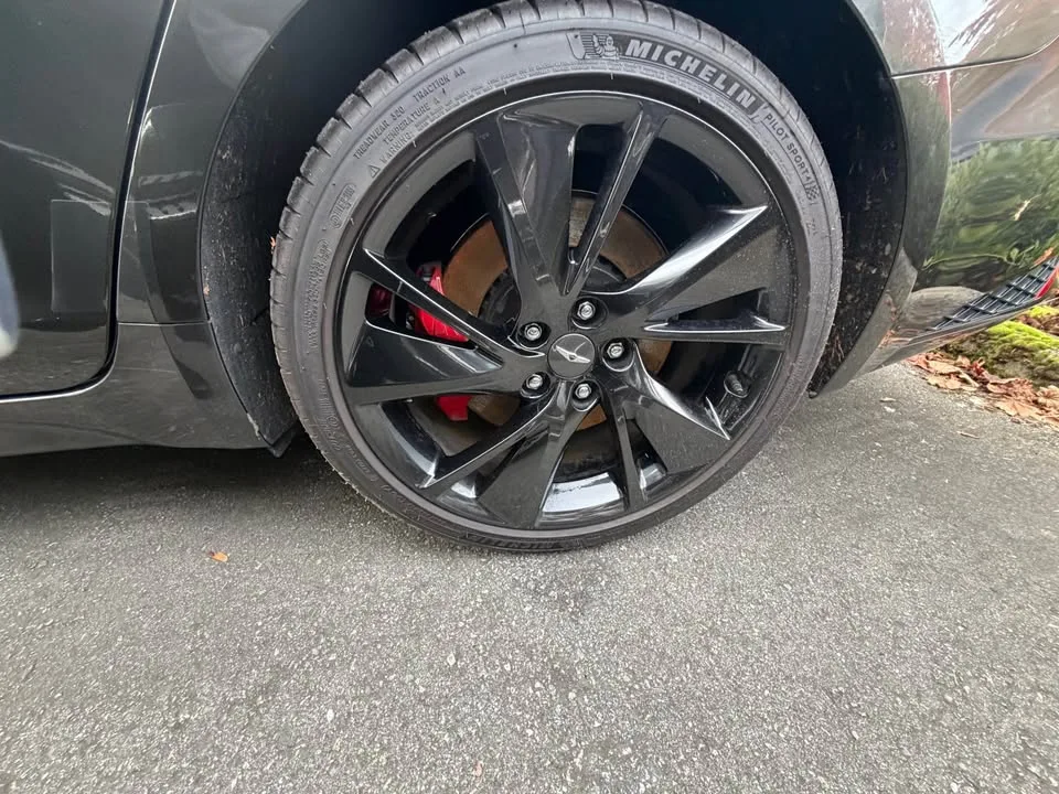 2024 Genesis G70 image indicator(8)