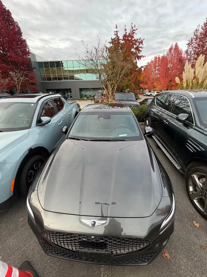 2024 Genesis G70 image indicator(9)