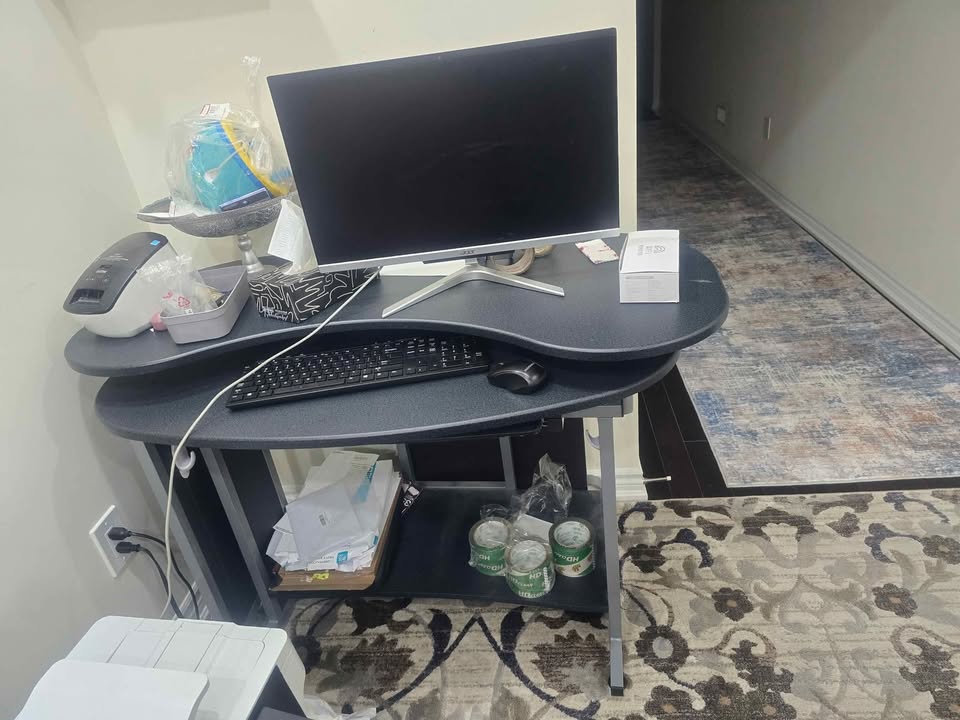 Mint Condition, computer desk corner table - photo 4
