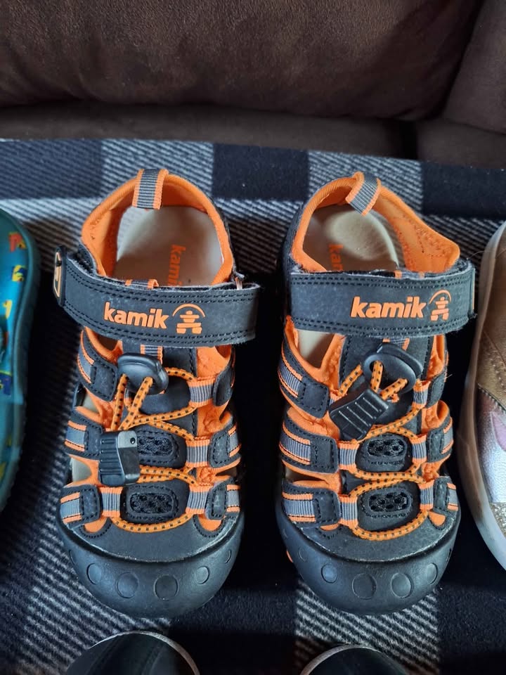 Kids Shoes Bundle - photo 5