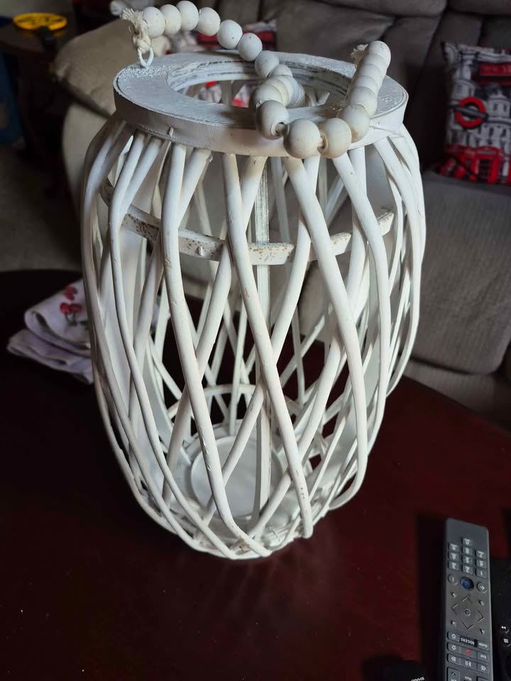 Wood candle holders - photo 2