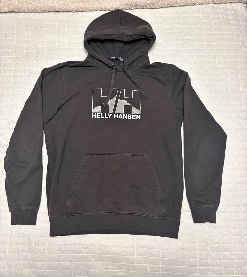 Men’s Size M T-Shirts & Hoodie Bundle