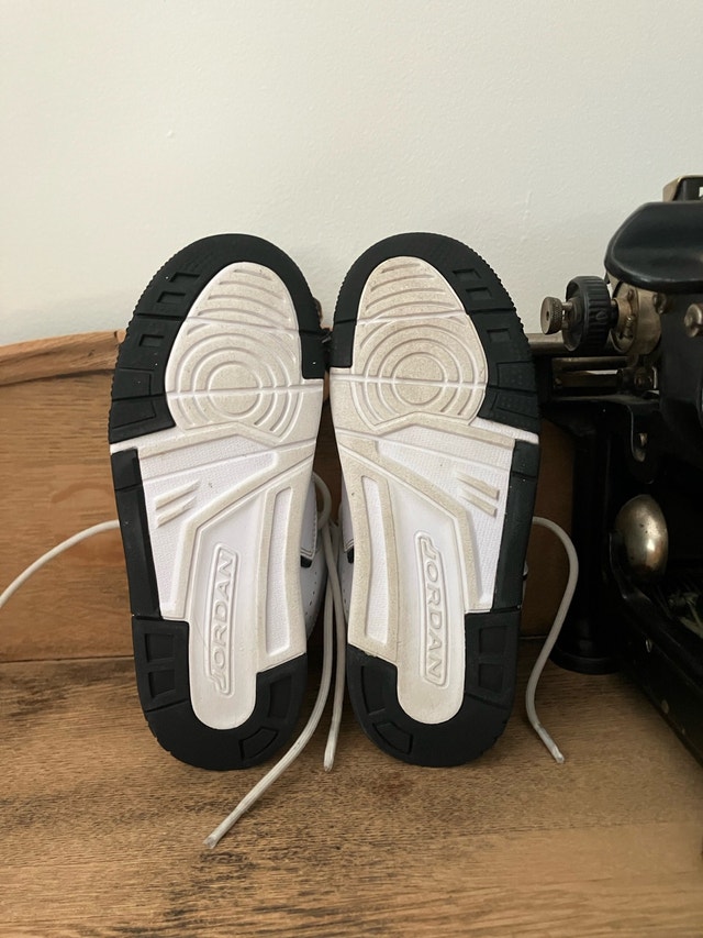 Size 2Y - Nike JORDAN COURTSIDE 23 PS AQ7734-100 - photo 4