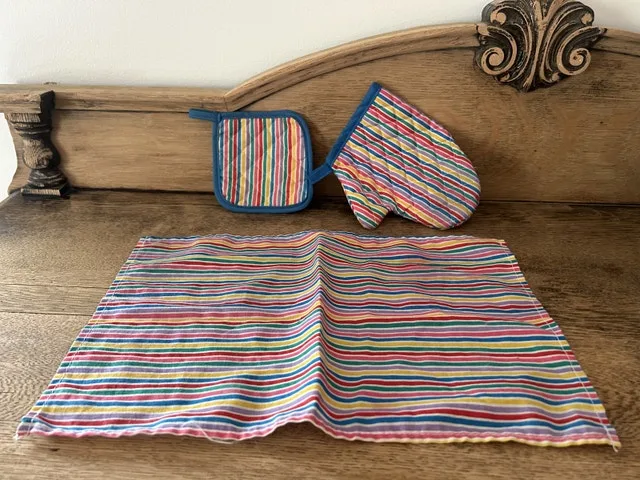 Vintage Fisher Price Fun WithFood Pot Holder, Oven Mitt