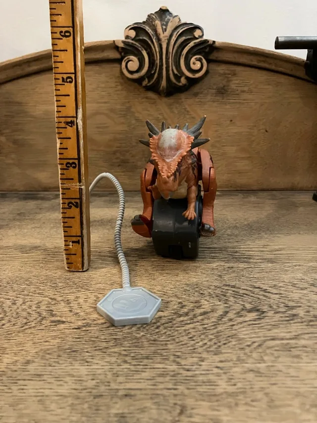 Jurassic World Stygimoloch Stiggy Rip-Run Dino