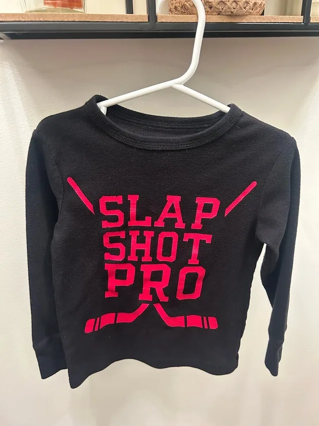 Boys Long sleeve hockey shirt slap shot pro size xs 4