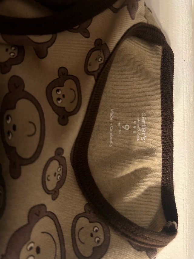 Boys bodysuit size 9-12 months - photo 2