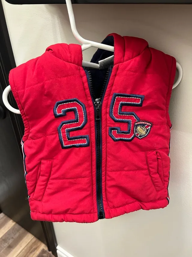 Boys Vest (Carter's) - Size 24 Months