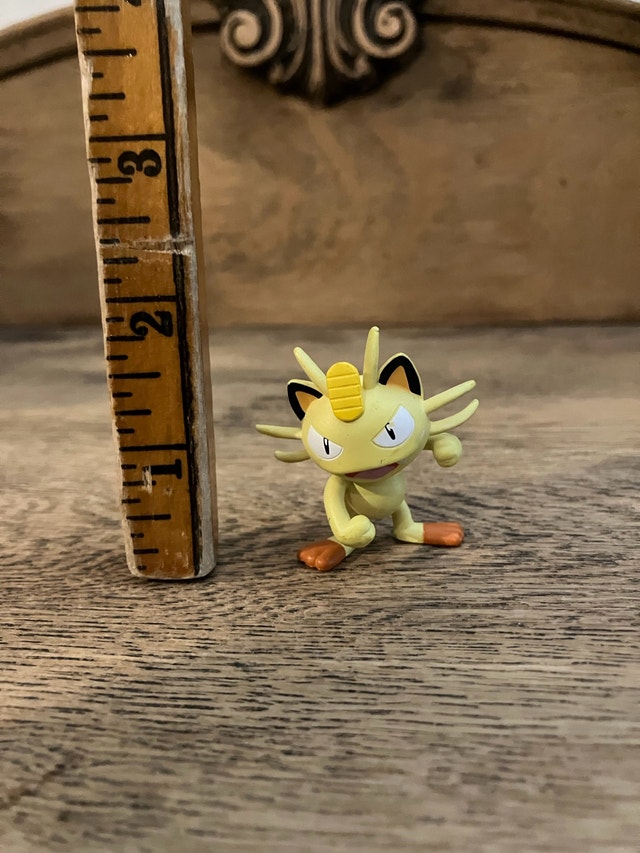 Pokémon Meowth Action Figure