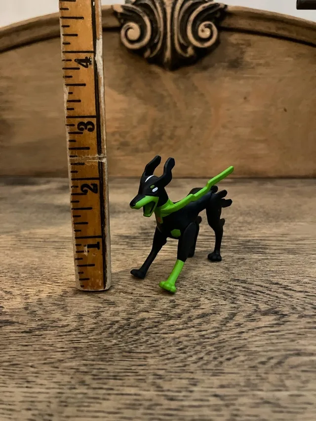Pokémon Zygarde Action Figure