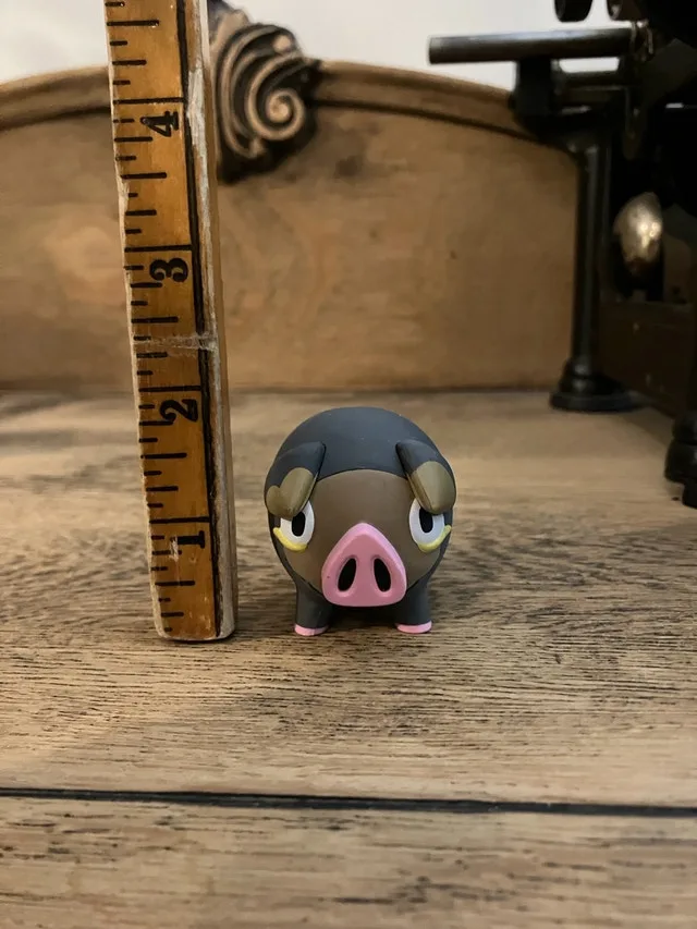 Pokemon Lechonk Eraser Figure