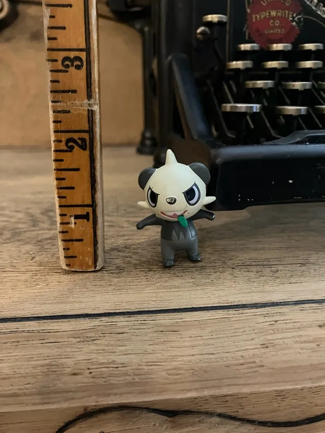 Pokémon Pancham Battle Figure