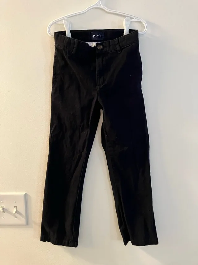 Boys Khakis Children’s Place Size 6S