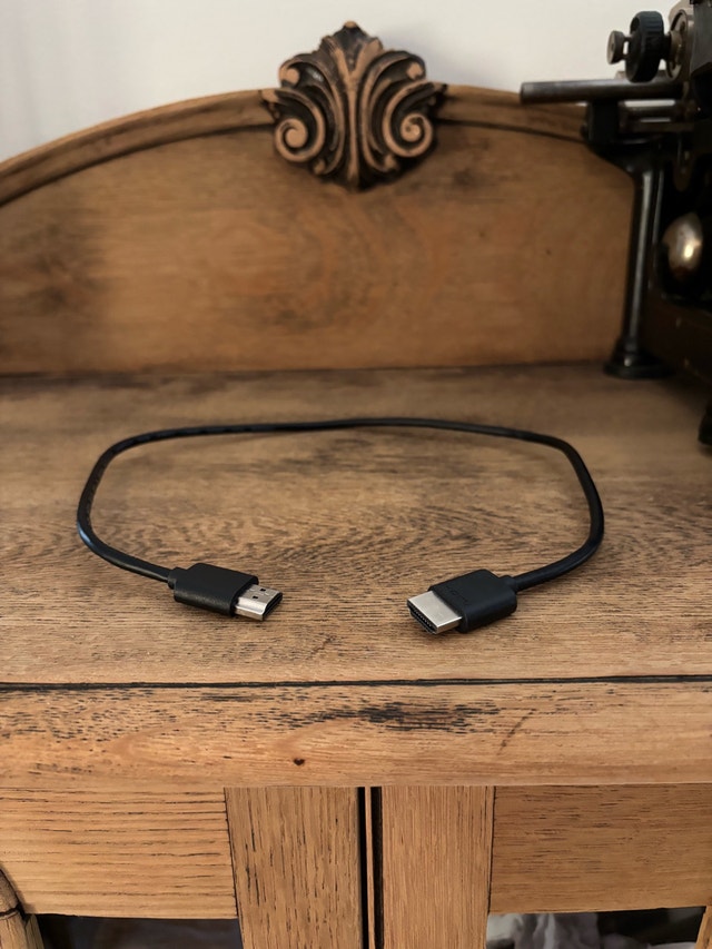 1’ / 12” HDMI Cable