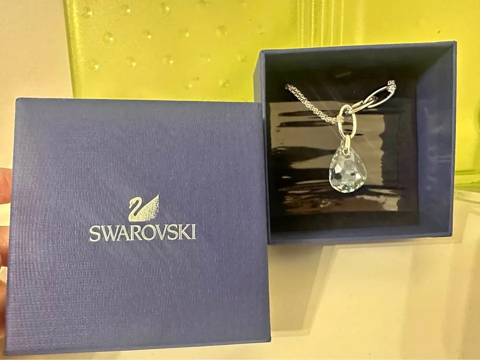 Brand new Swarovski necklace