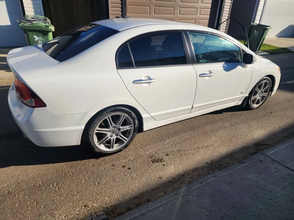 2011 Acura CSX image indicator(6)