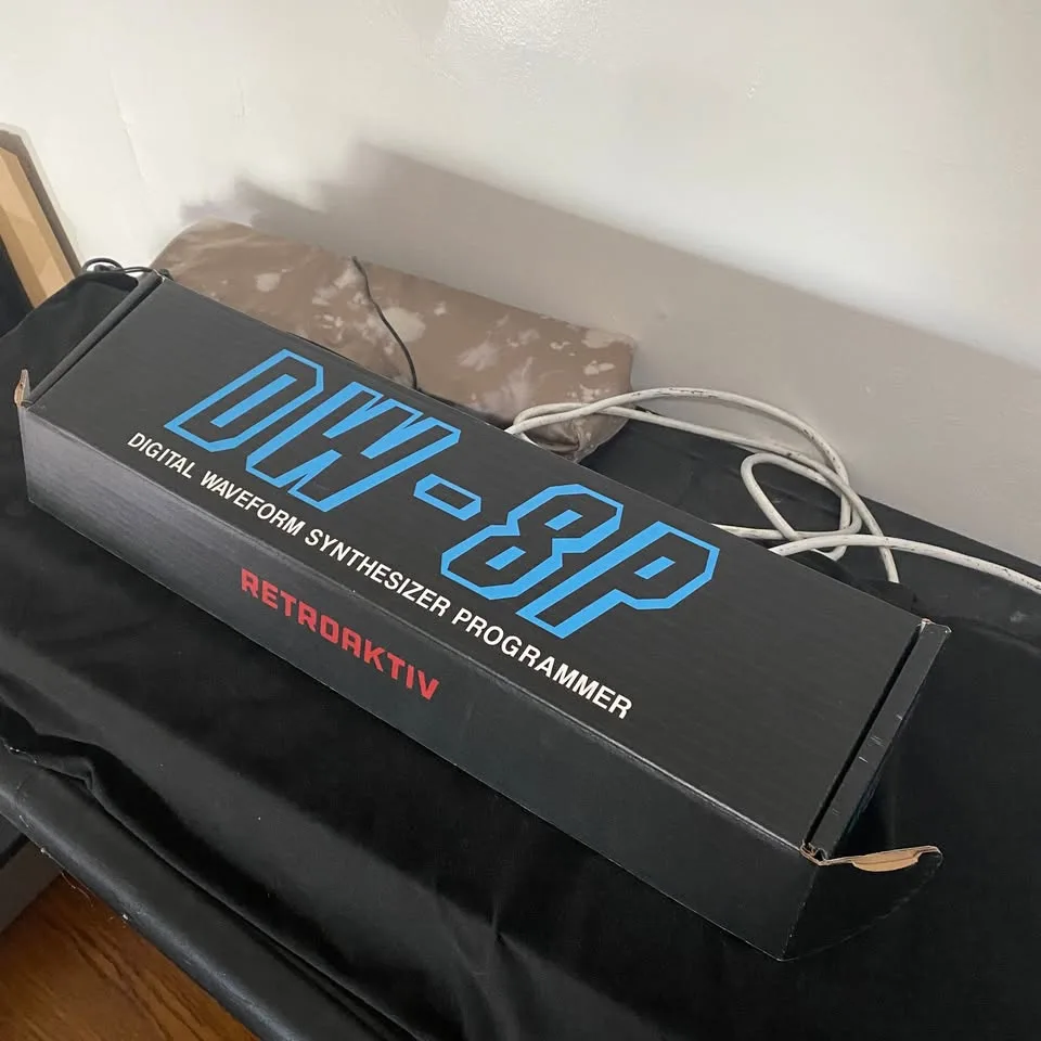 Vintage Korg DW-8000 Synthesizer w/ Programmer image indicator(7)