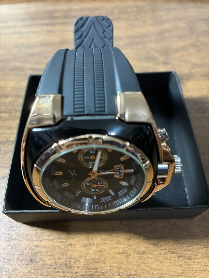V6 Quartz Sport Watch with Black Silicone band - photo 2