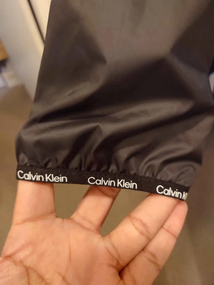 Women's Calvin Klein anorak / Windbreaker / Rain Coat image indicator(7)