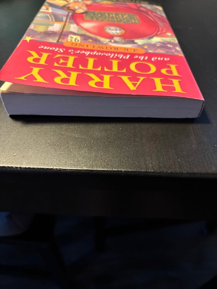 Harry Potter and the Philosopher's Stone - 1st ed - photo 5