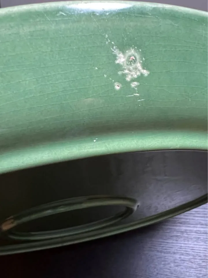 Universal Potteries Ballerina Jade Green Medium Chop Plate image indicator(5)