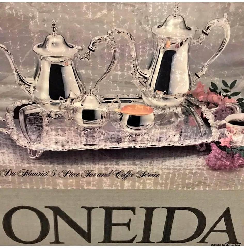 Oneida Silver Tea/Coffee Set w/Serving Tray