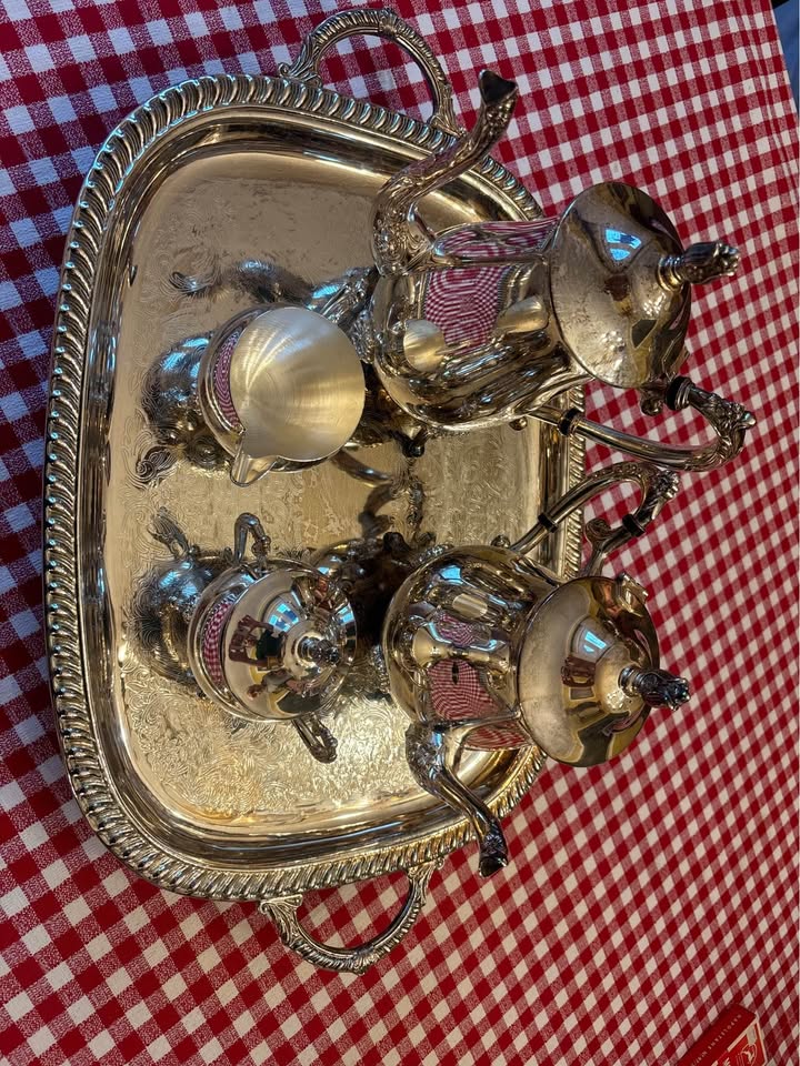 Oneida Silver Tea/Coffee Set w/Serving Tray - photo 4