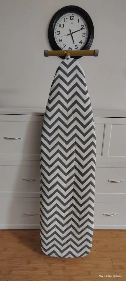 Laurentide Housewares Rid-Jid 55" Ironing Board image indicator(3)