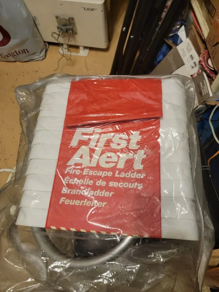 Fire Escape Ladder image indicator(2)