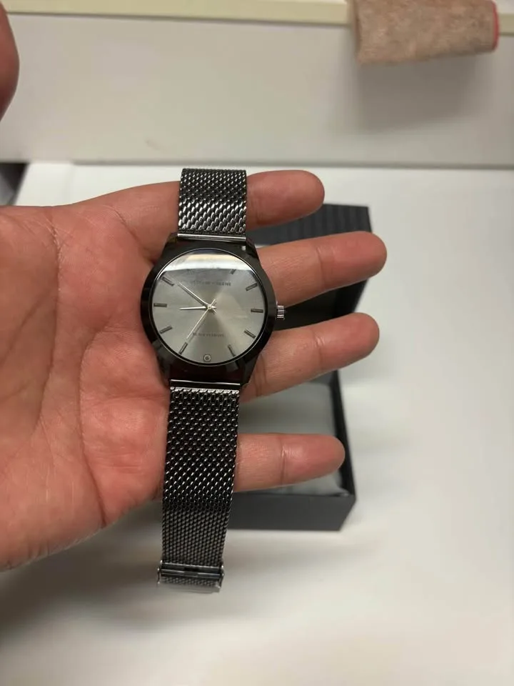 NIB Mens Geoffrey Beene Silver Watch - GB820 image indicator(2)