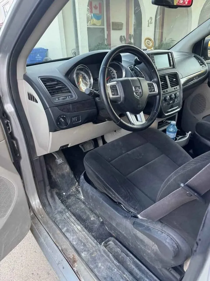 Car Cleaning/Detailing image indicator(6)