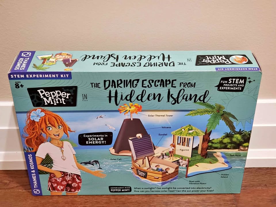 [NEW in Box] Educational Toy Pepper Mint IN THE DARING ESCAPE FR