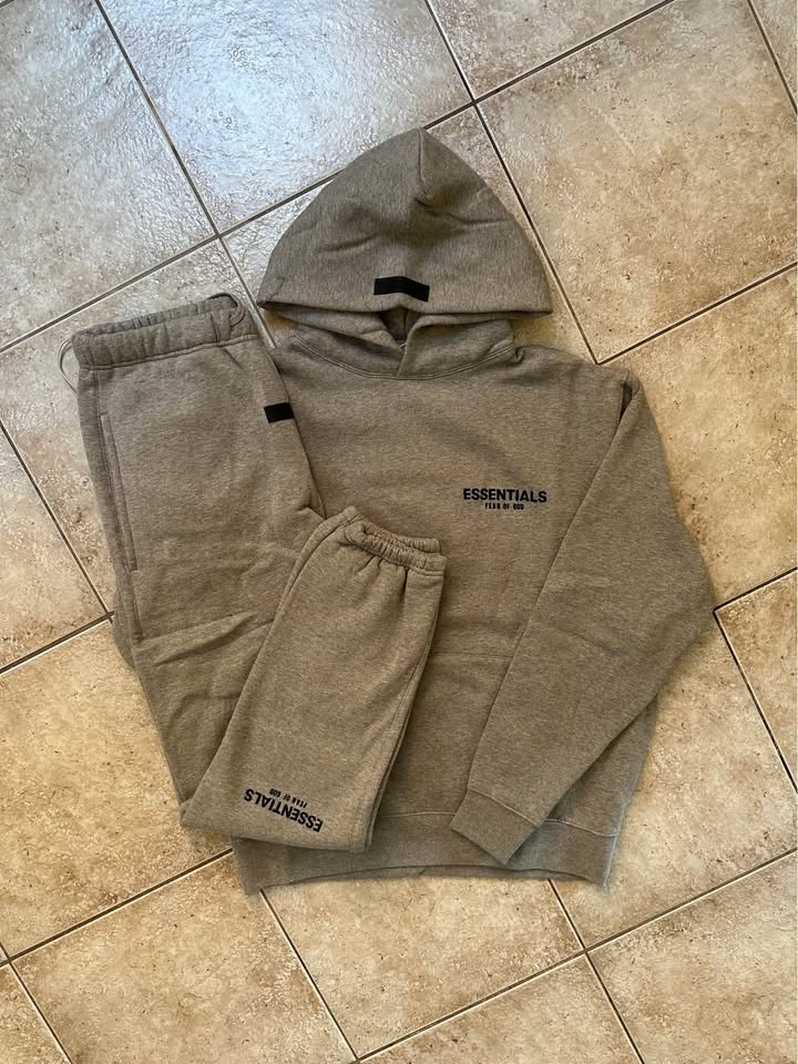 Essentials SS22 Hoodies + Sweatpants (Read Description) - photo 3