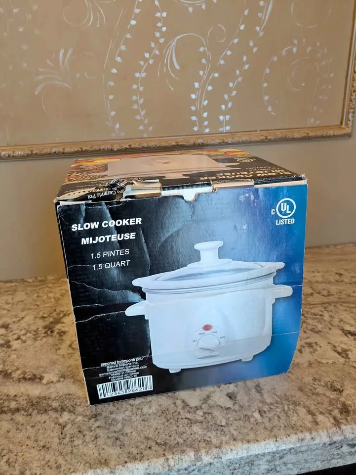 1.5 pint/quart slow cooker thumbnail