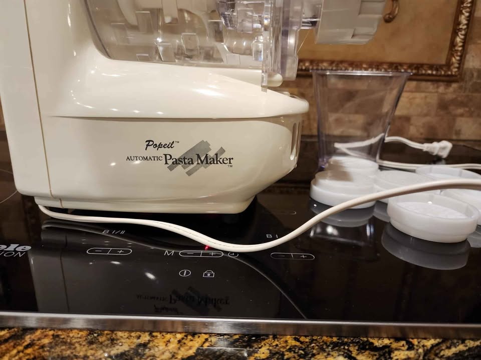 Popeil Automatic Pasta Maker - photo 2